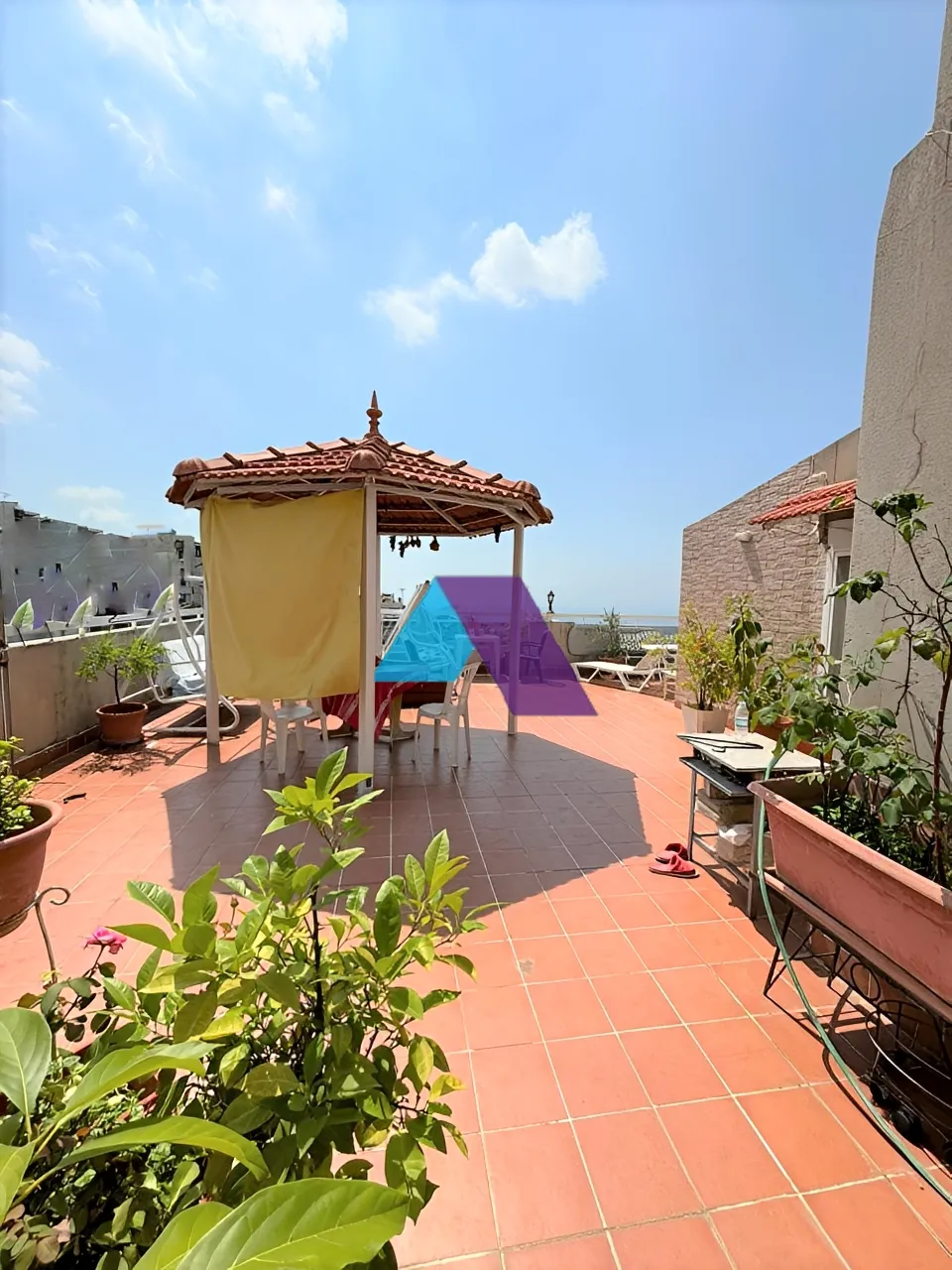 Apartment for Sale in Dik El Mehdi - 4 bed, 4 bath
