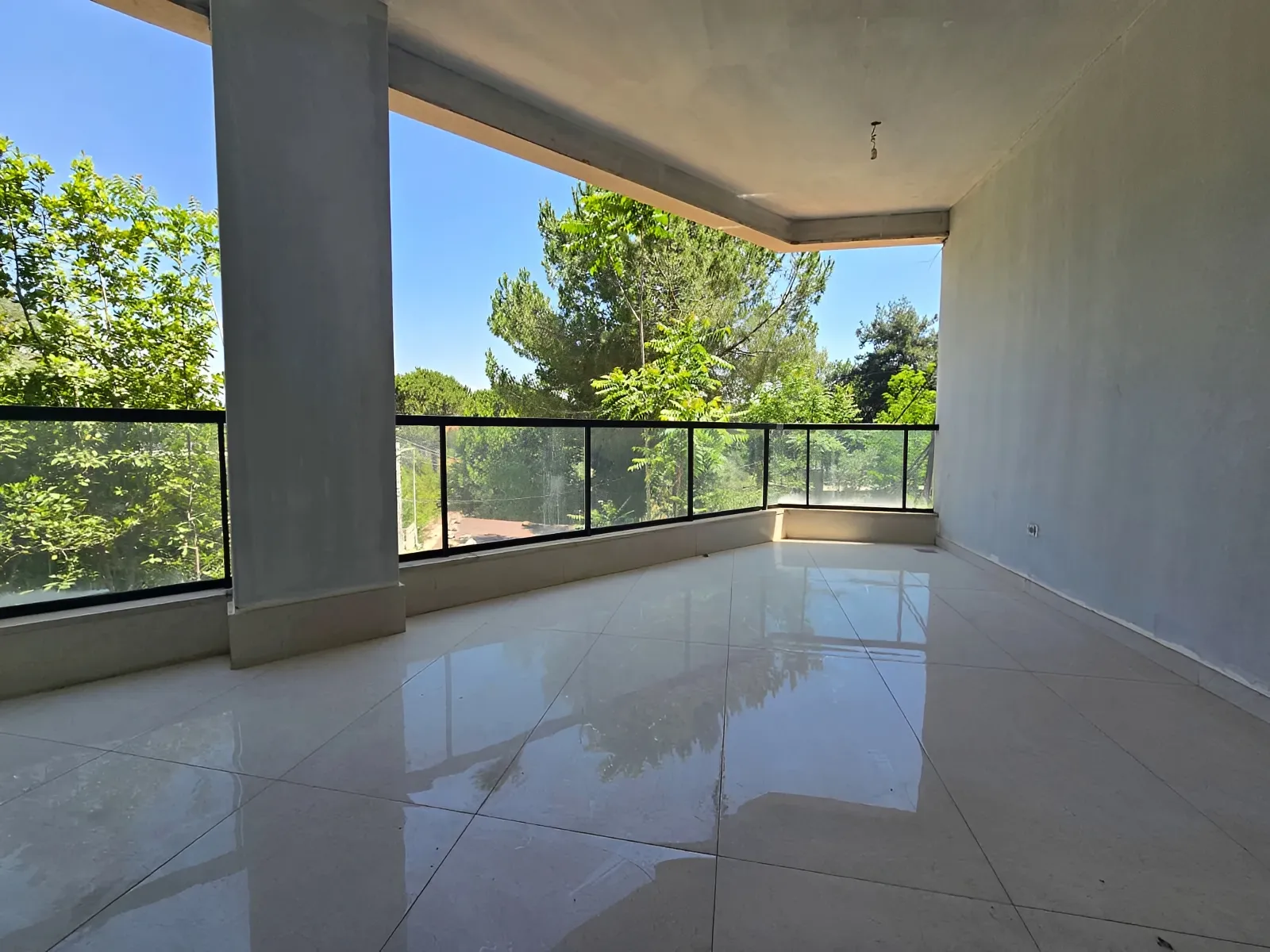 Apartment for Sale in Ajaltoun