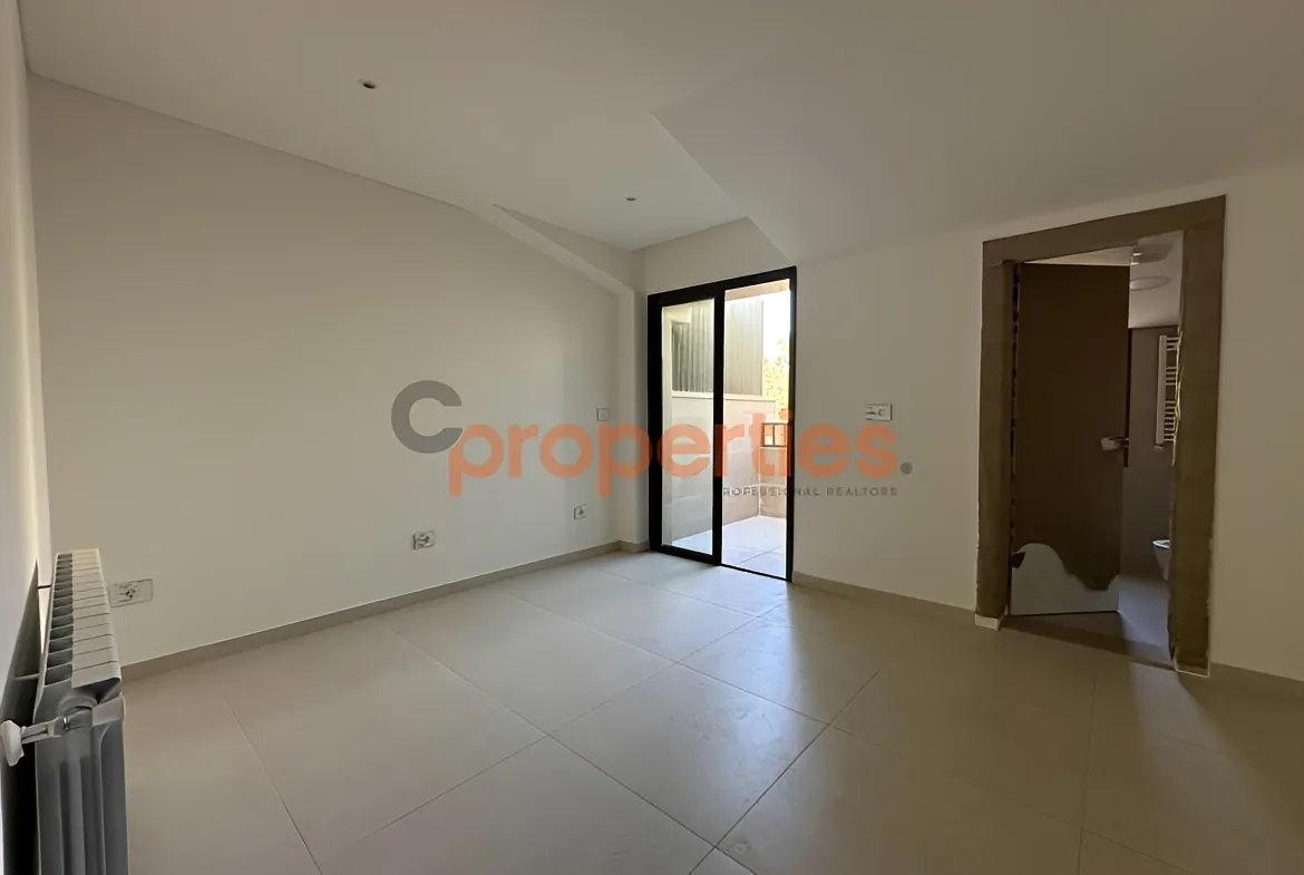 Apartment for Sale in Yarzeh