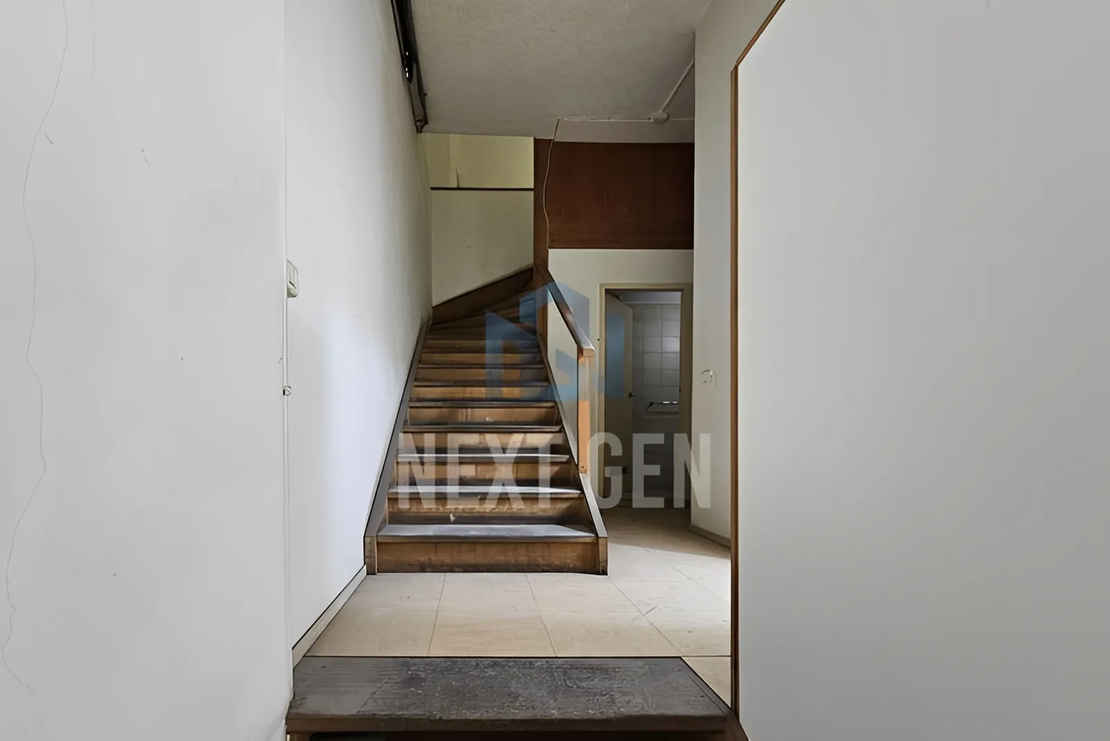 Shop for Rent in Downtown