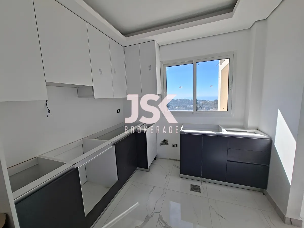 Apartment for Sale in Hosrayel, Lebanon - 2 bed, 2 bath