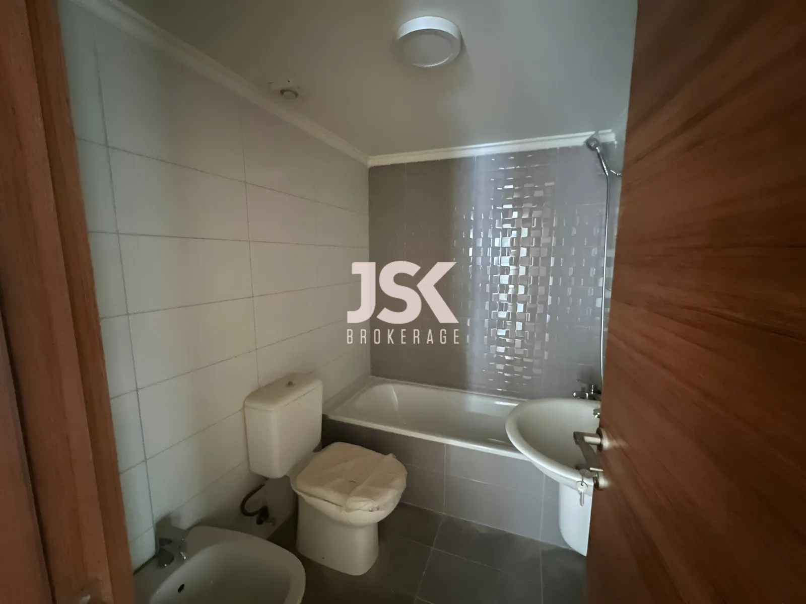 Apartment for Rent in Sabtiyeh