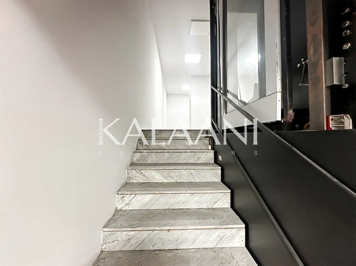 Showroom for sale in Zalqa, Lebanon