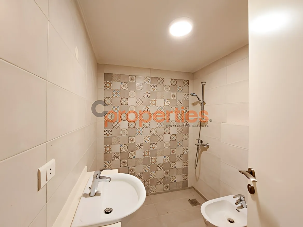 Apartment for Sale in Ain Saadeh