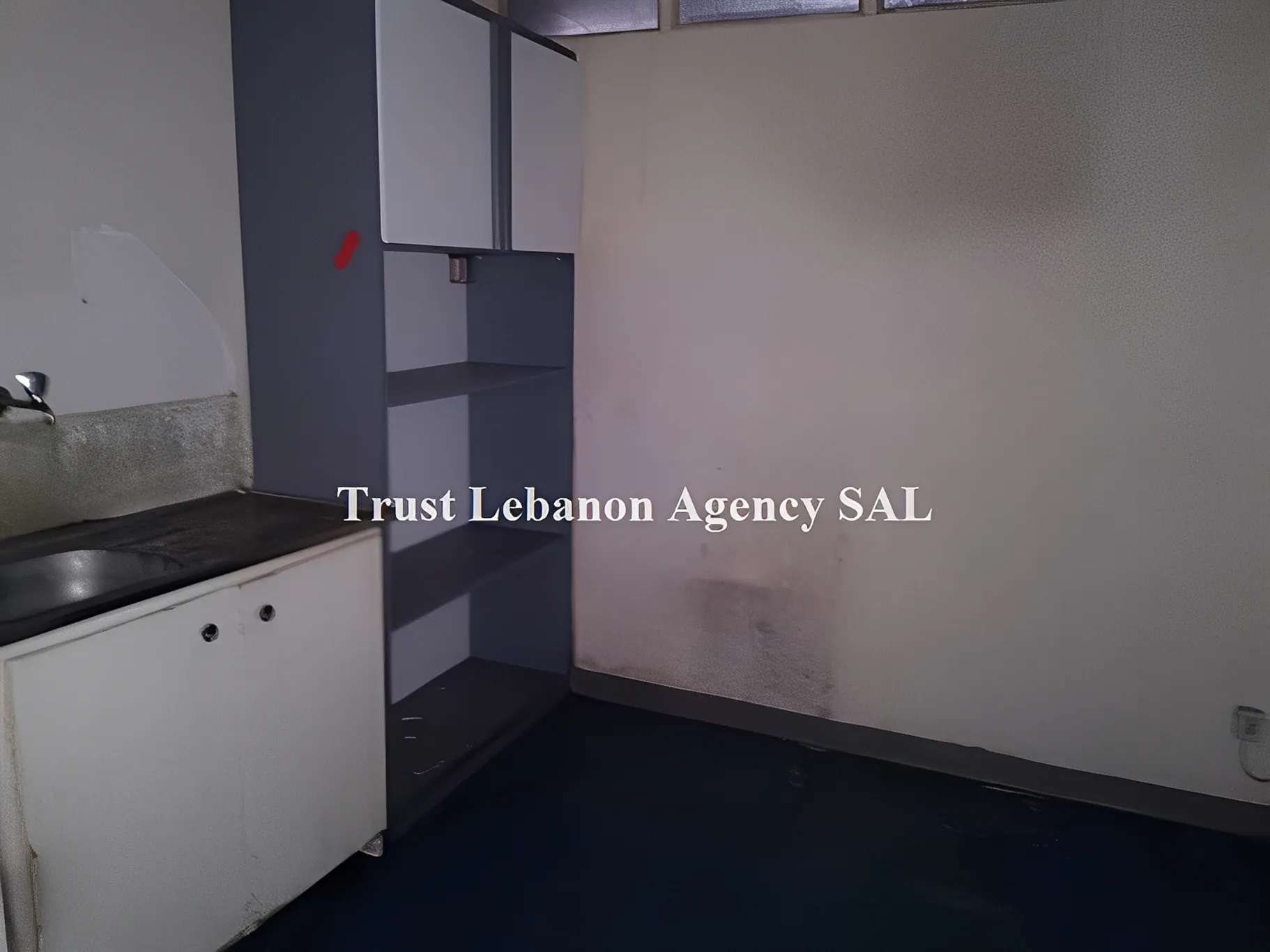 Commercial Property For Rent in Beirut, Badaro