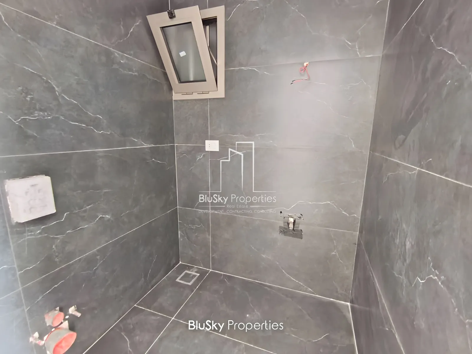 Apartment for Sale in Blat