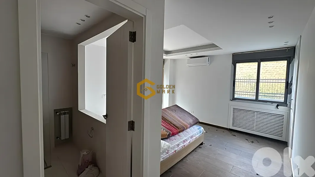 Apartment for Sale in Broummana - 3 bed, 5 bath