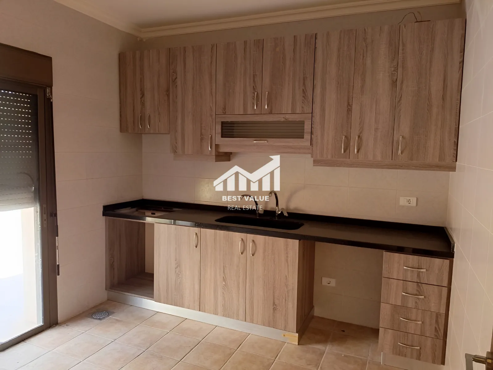 Apartment for sale in Aamchit