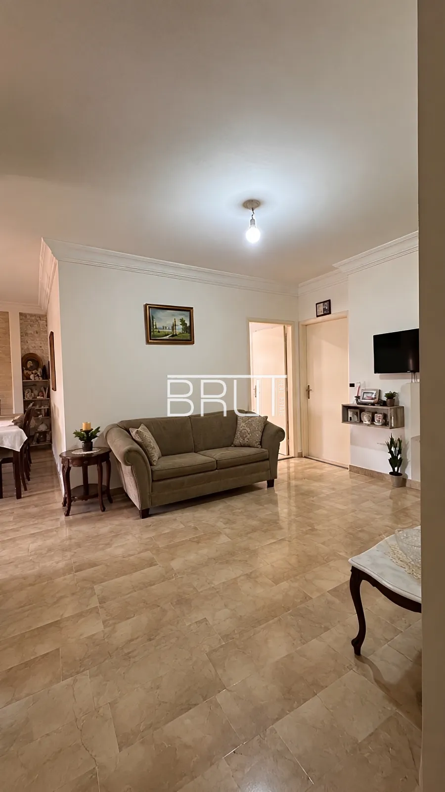 Apartment for sale in Ain El Rihaneh
