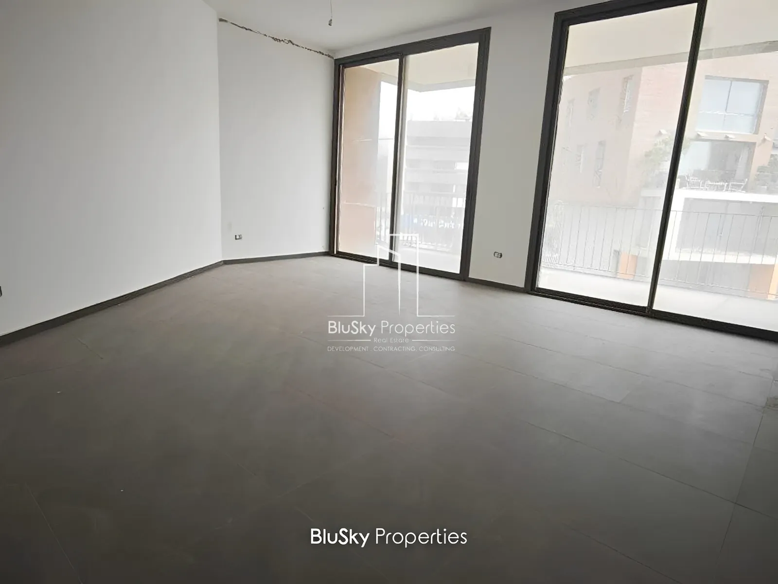Apartment for Sale in Beit Meri - 2 bed, 5 bath