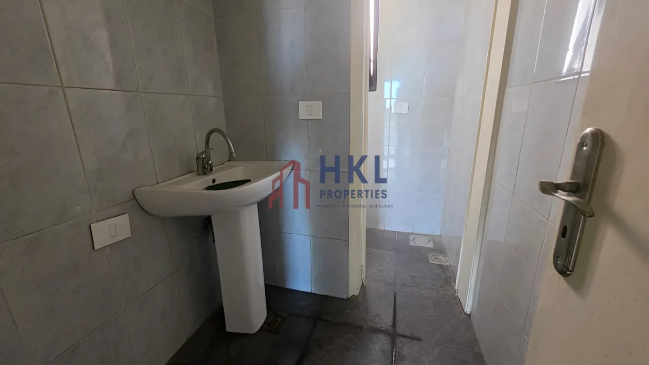 Office for sale in Sin El Fil