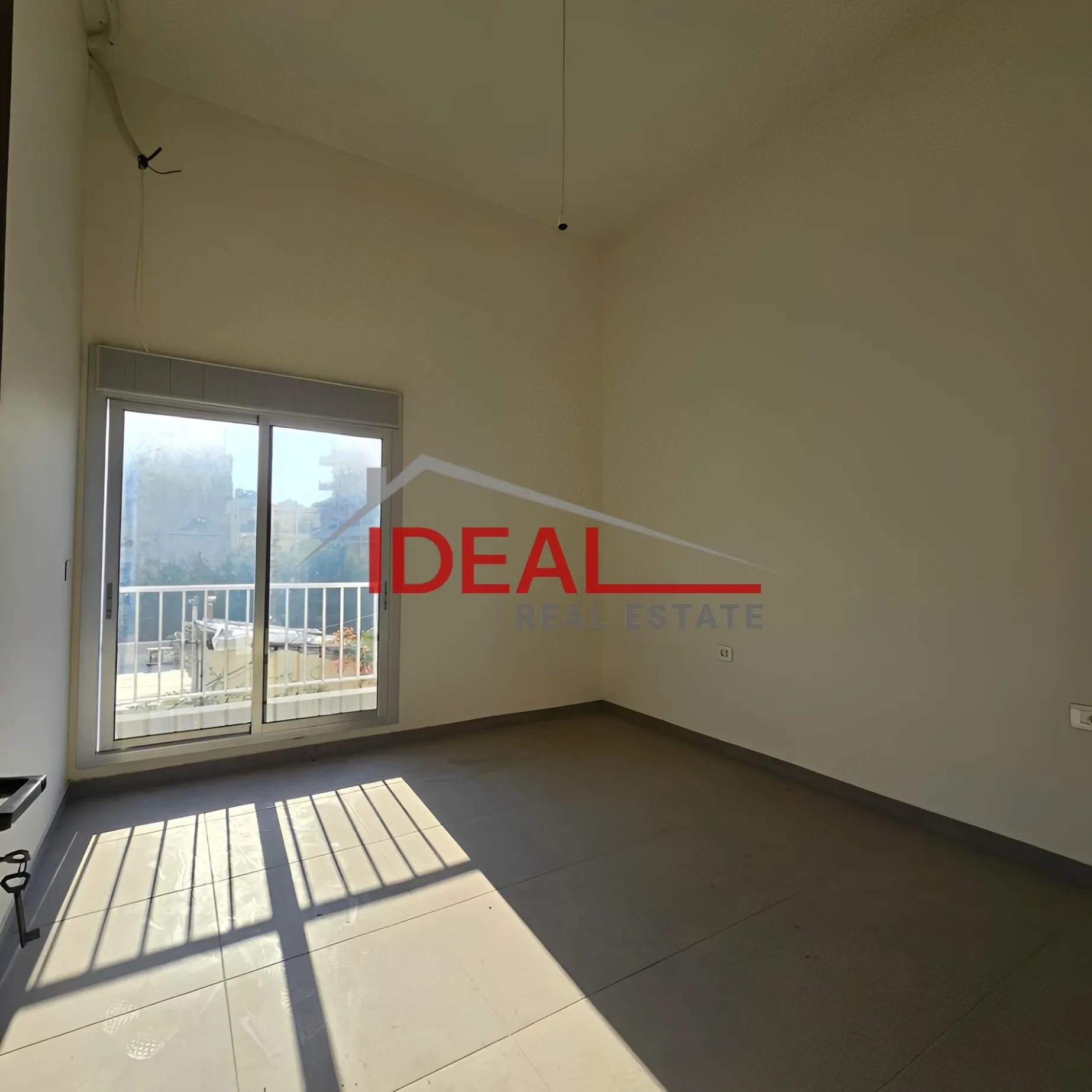 Office for Rent in Forn El Chebbak, Lebanon