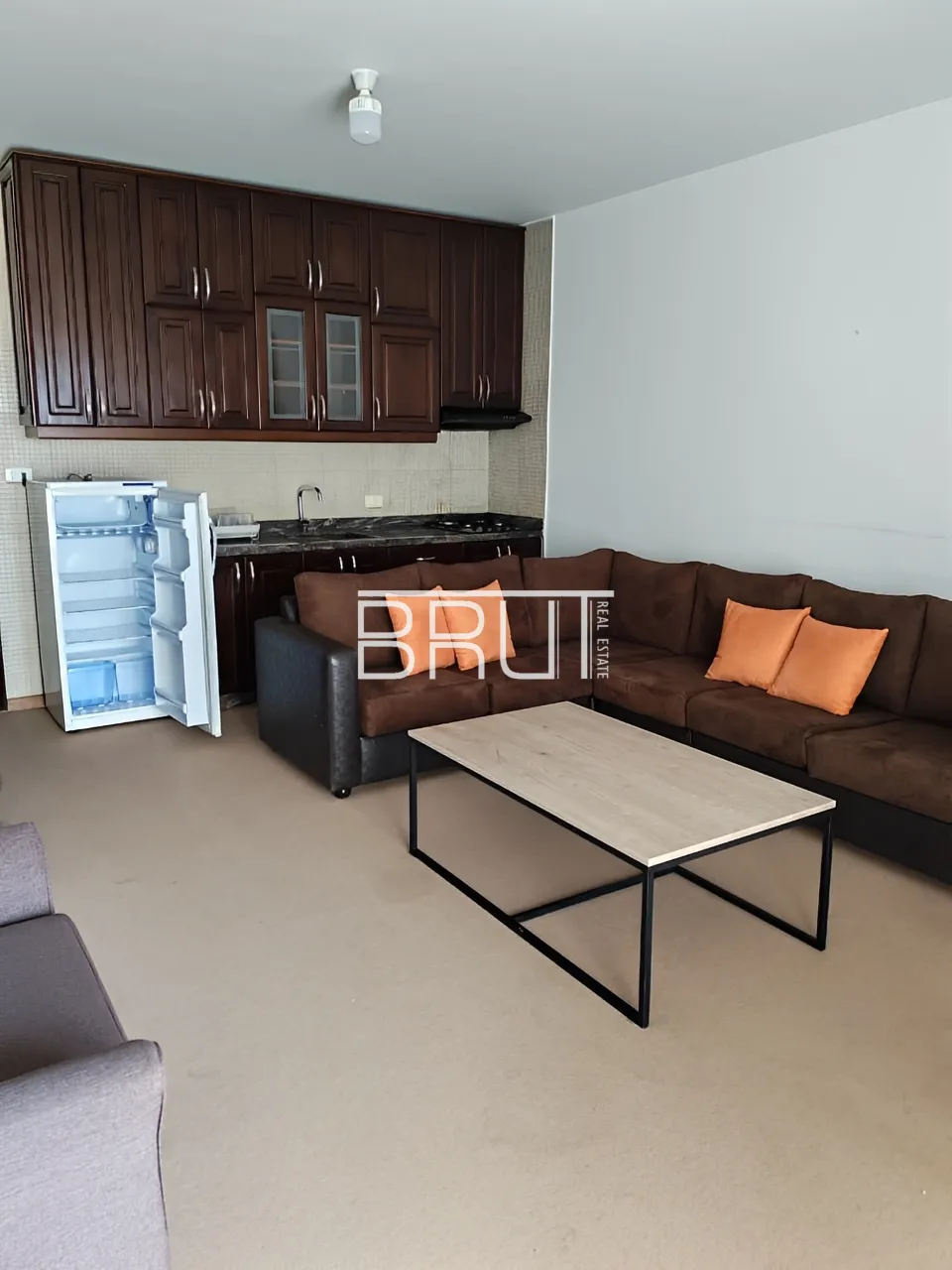 Building for Sale in Aayoun El Siman