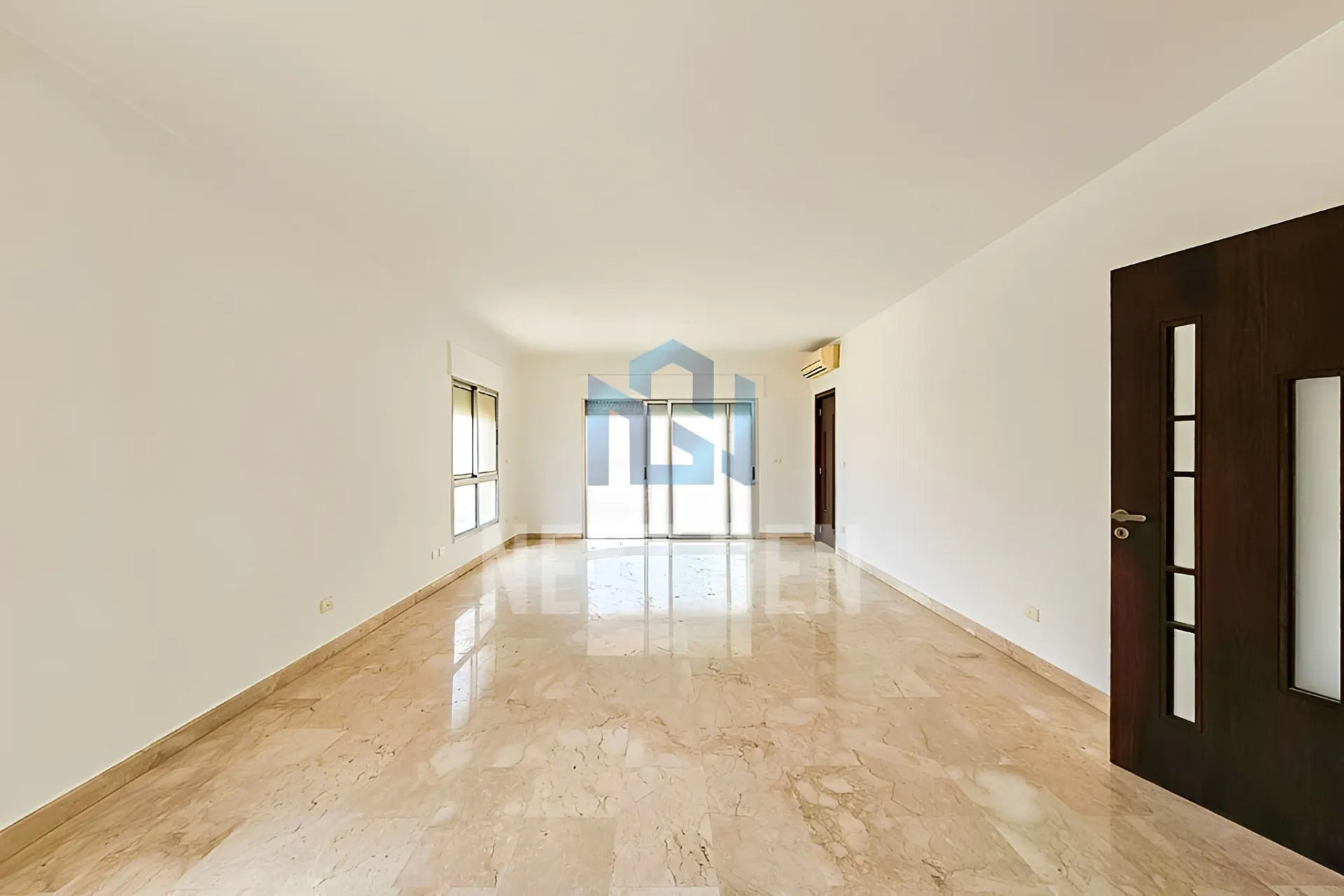 Apartment for sale in Achrafieh, Beirut, Lebanon - 3 bed, 4 bath