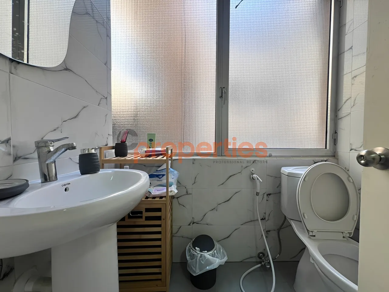 Office for rent in Hamra, Beirut, Lebanon