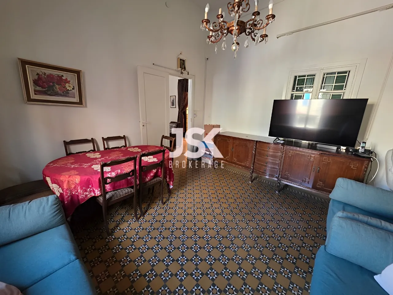 Apartment for Rent in Achrafieh