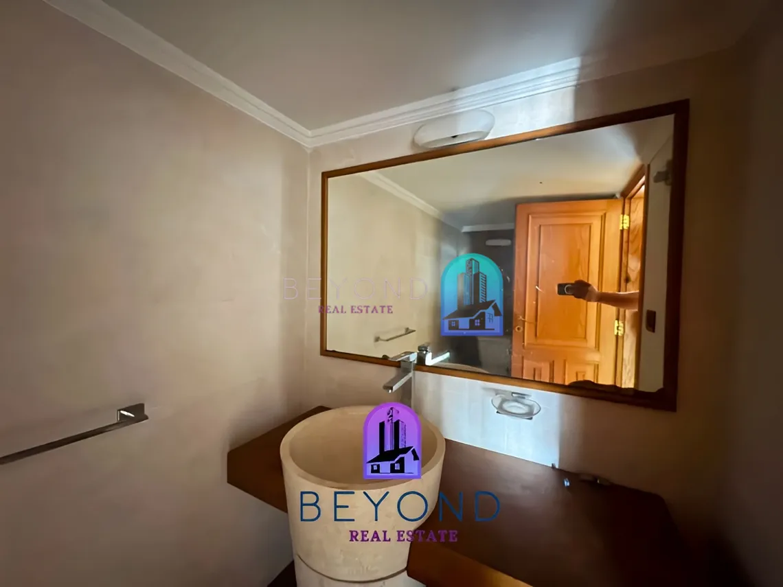 Apartment for sale in Verdun, Bayrut, Lebanon