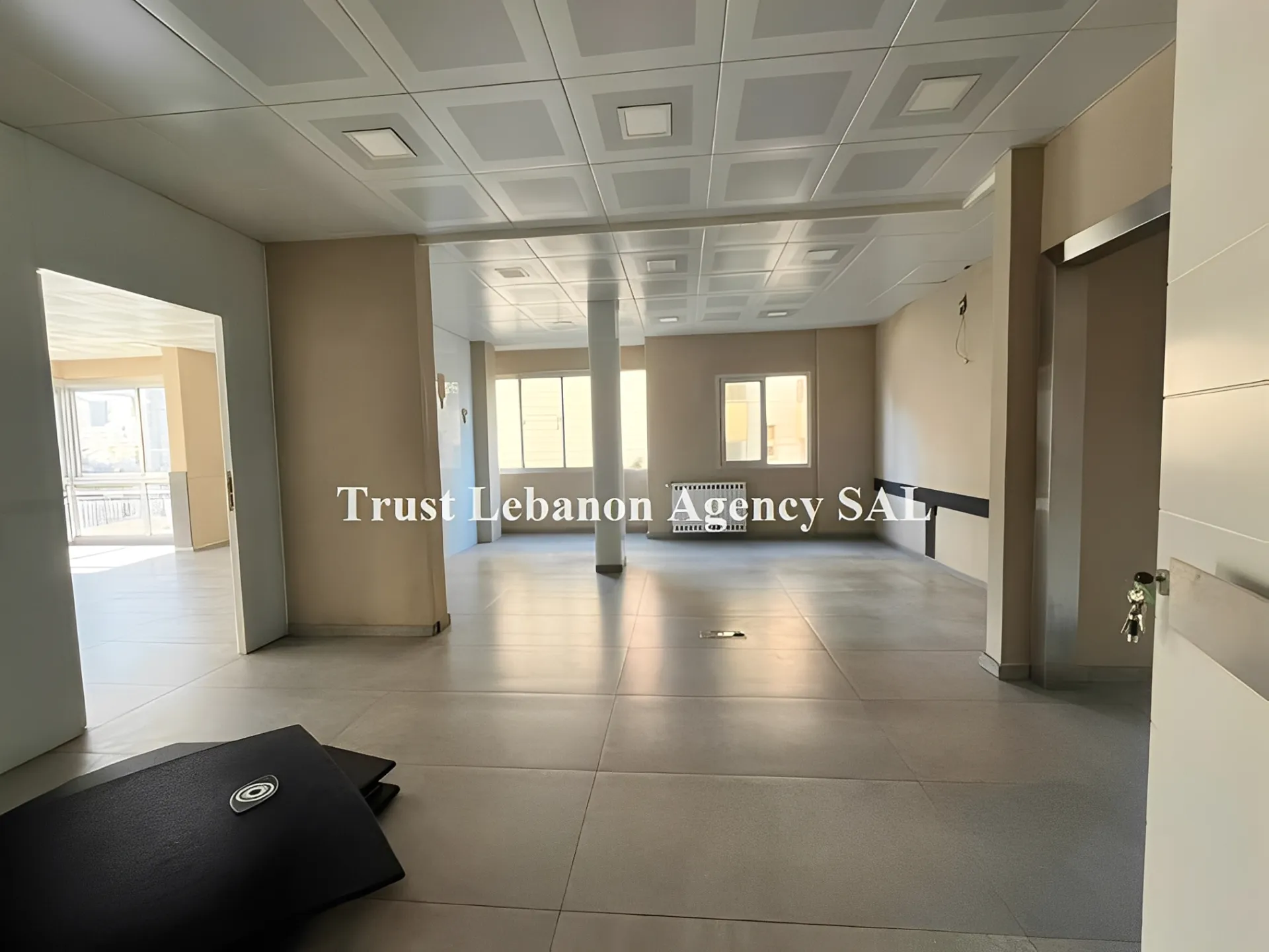 Office for rent in Metn, Mtayleb