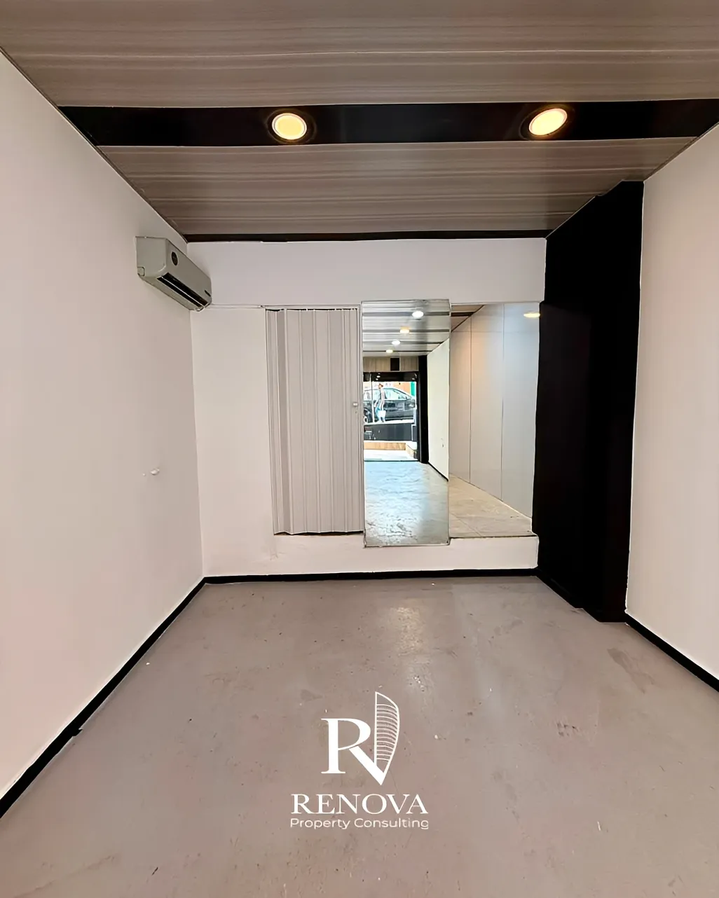 Shop for rent in Achrafieh, Beirut, Lebanon