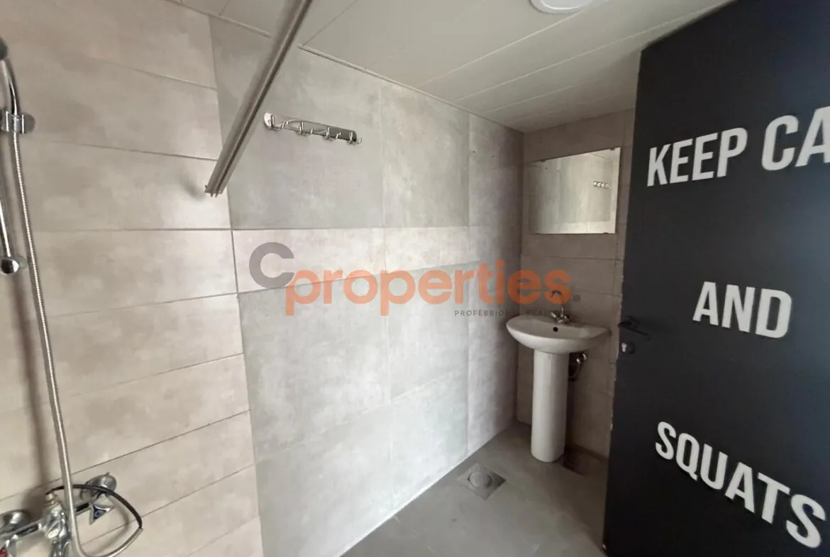 Office for Rent in Dekwaneh
