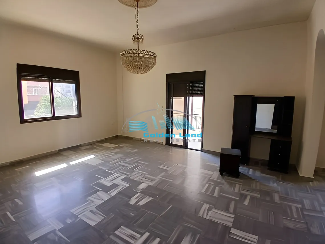 Apartment for Sale in Biaqout, Lebanon - 3 bed, 2 bath