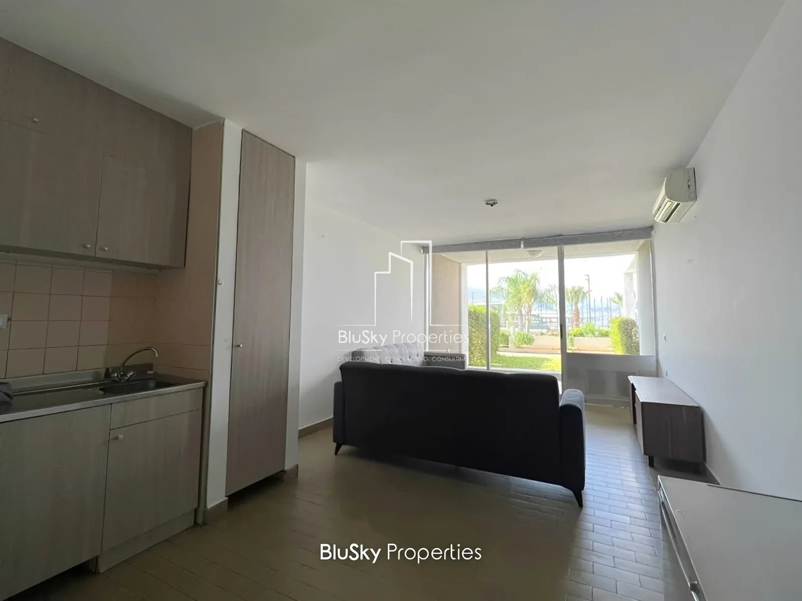 Chalet for Sale in Tabarja - 1 bed, 1 bath