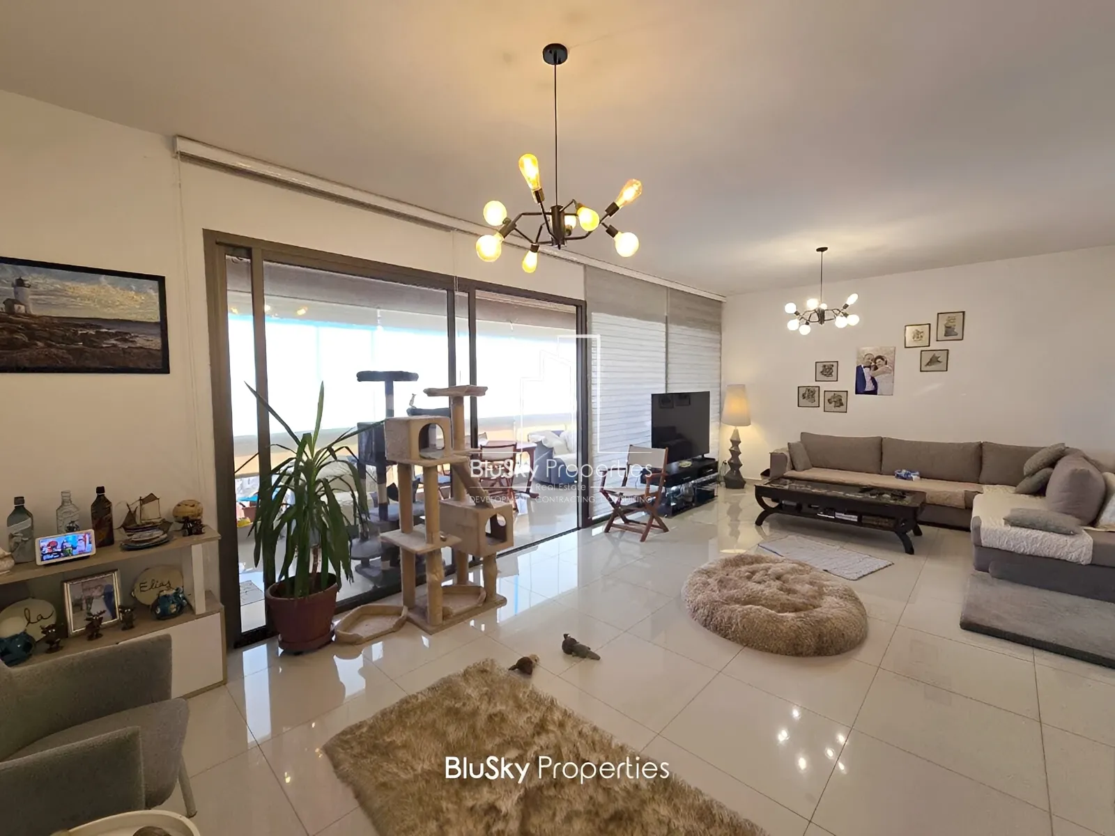 Apartment for Sale in Jdeideh - 3 bed, 3 bath