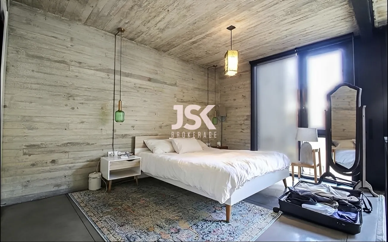 Loft for Sale in Achrafieh