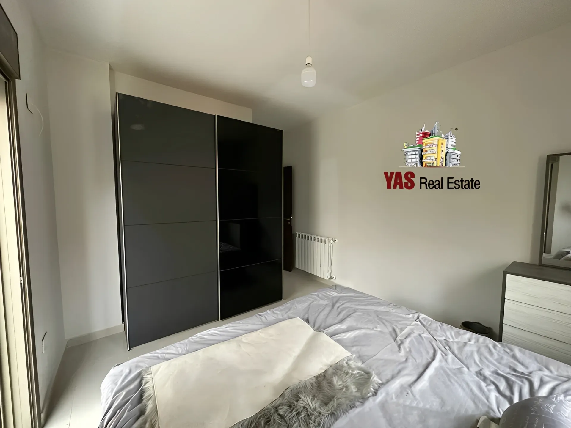 Apartment for Sale in Ballouneh - 4 bed, 5 bath