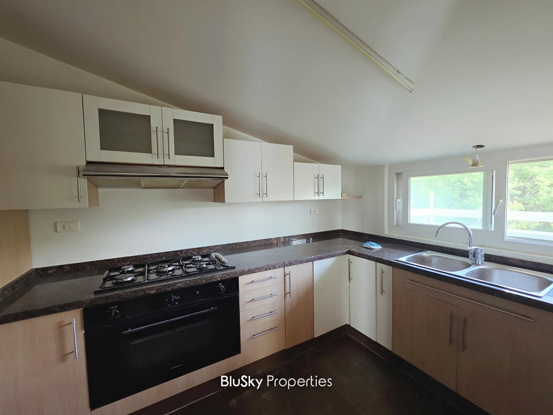 Apartment for rent in Beit meri, lebanon