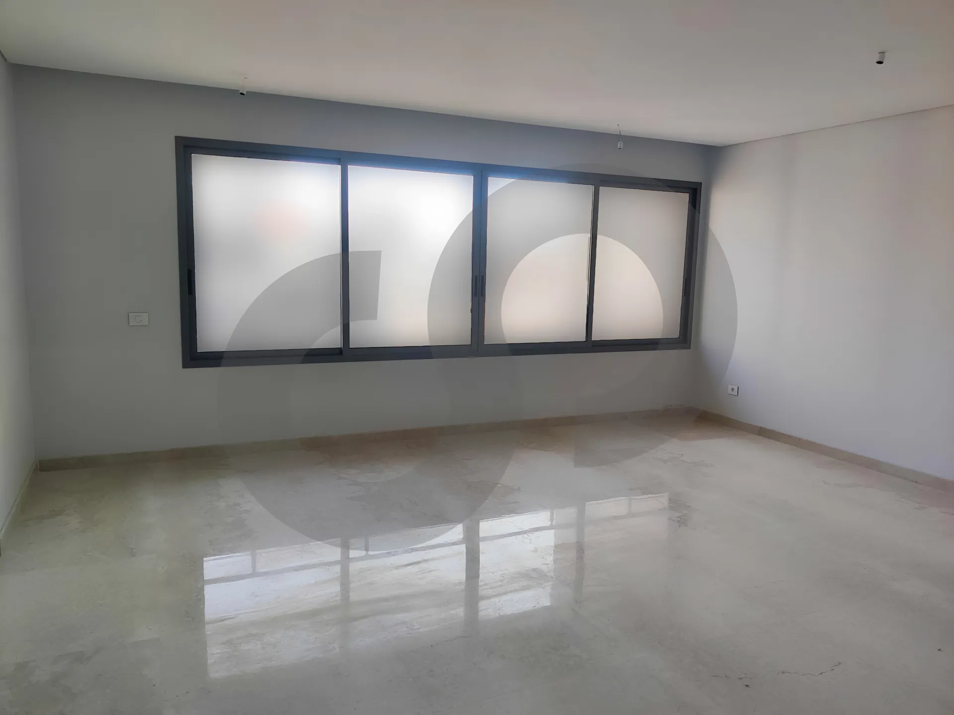 Apartment for Rent in Kraytem - 2 bed, 4 bath