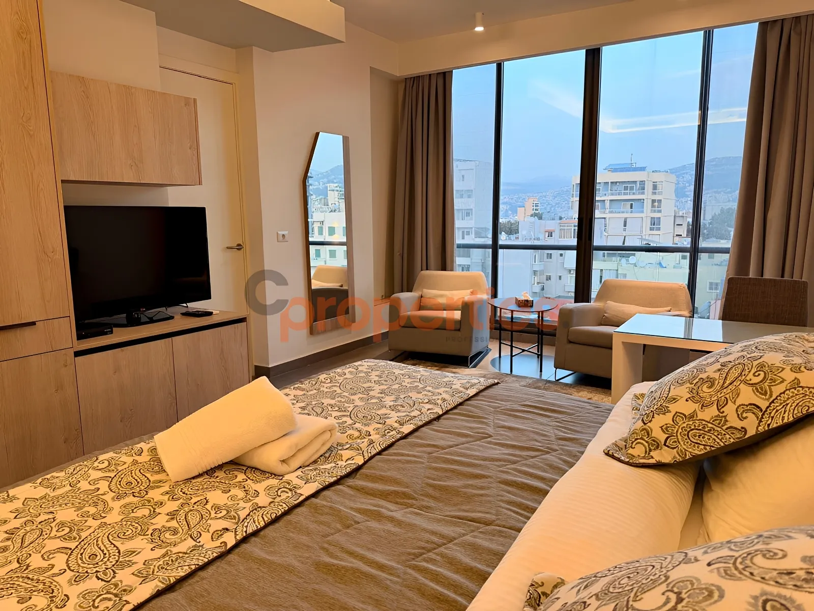 Studio for rent in Mar Mikhael, Beirut, Lebanon - 1 bed, 1 bath