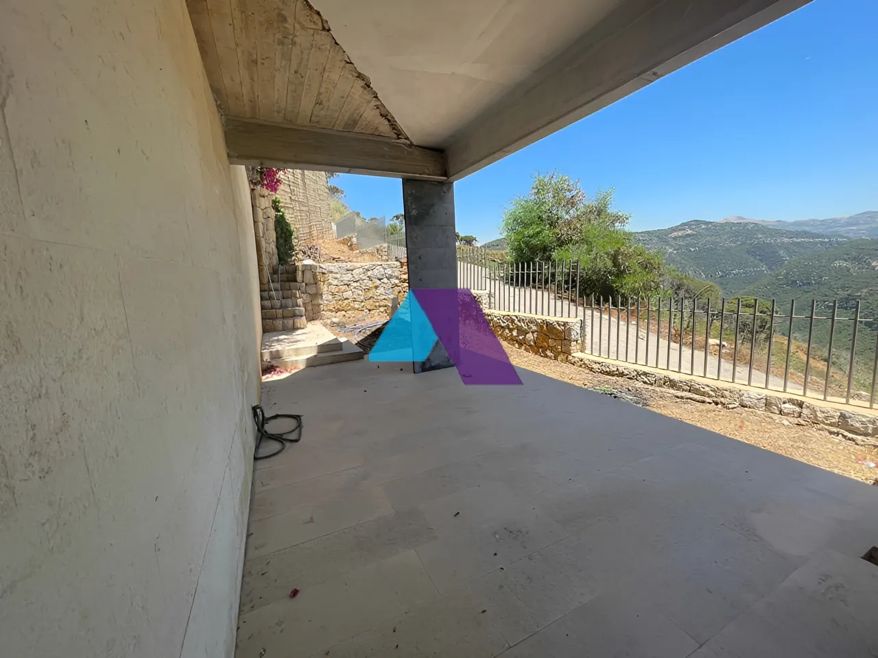 Apartment for Sale in Beit Meri - 3 bed, 4 bath