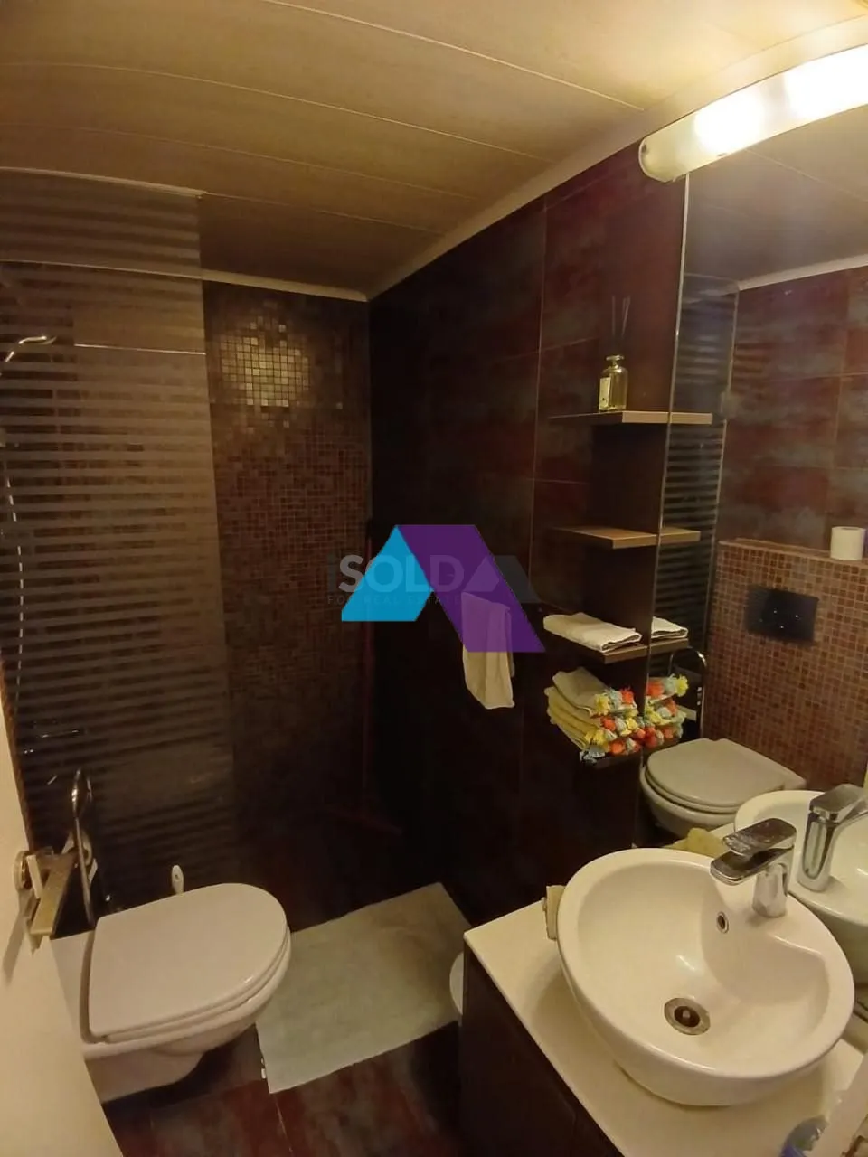 Chalet for Sale in Halat