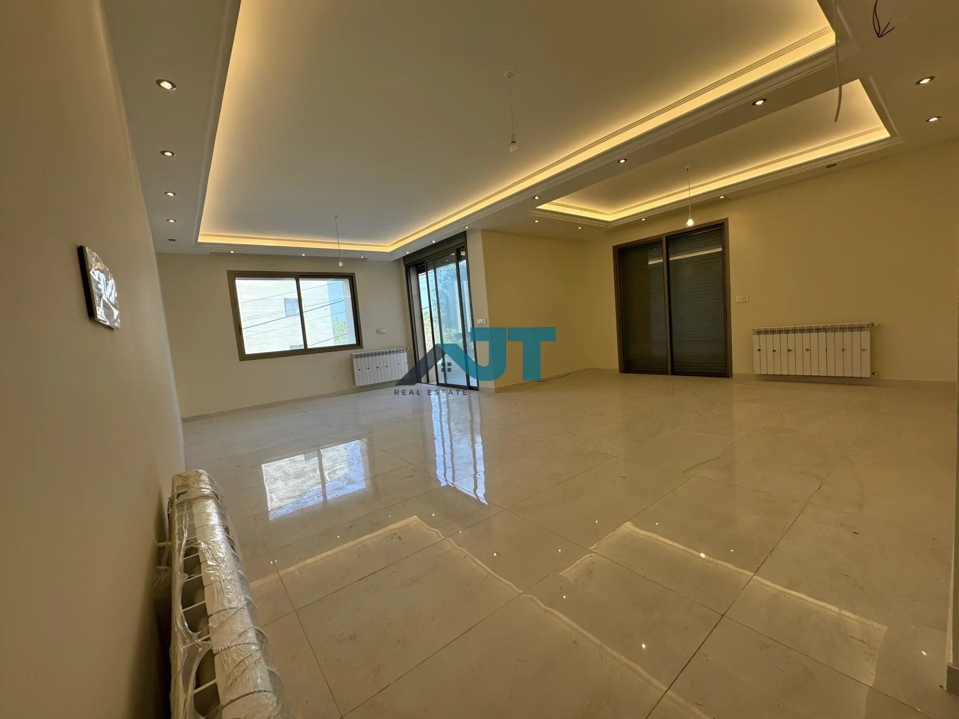 Apartment for Sale in Ain Aar - 3 bed, 3 bath