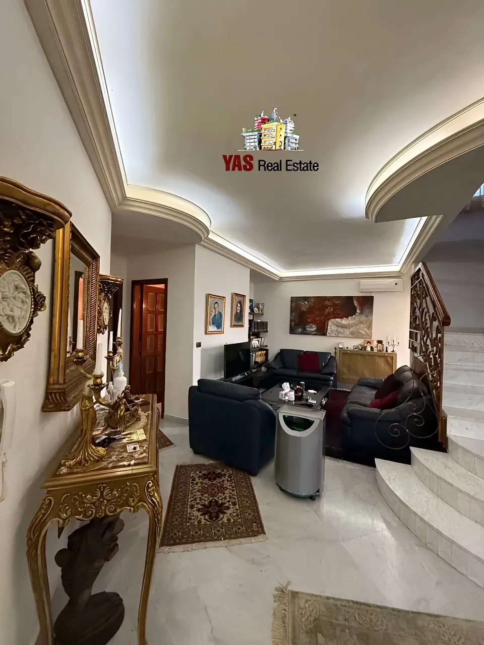 Apartment for Sale in Ballouneh - 4 bed, 4 bath