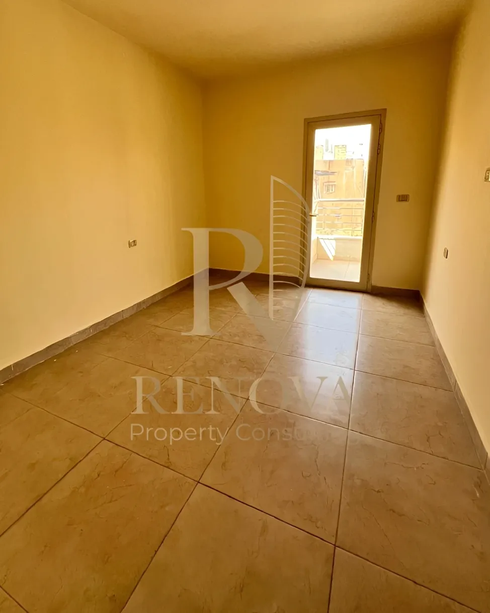 Building for sale in Sin El Fil, Lebanon