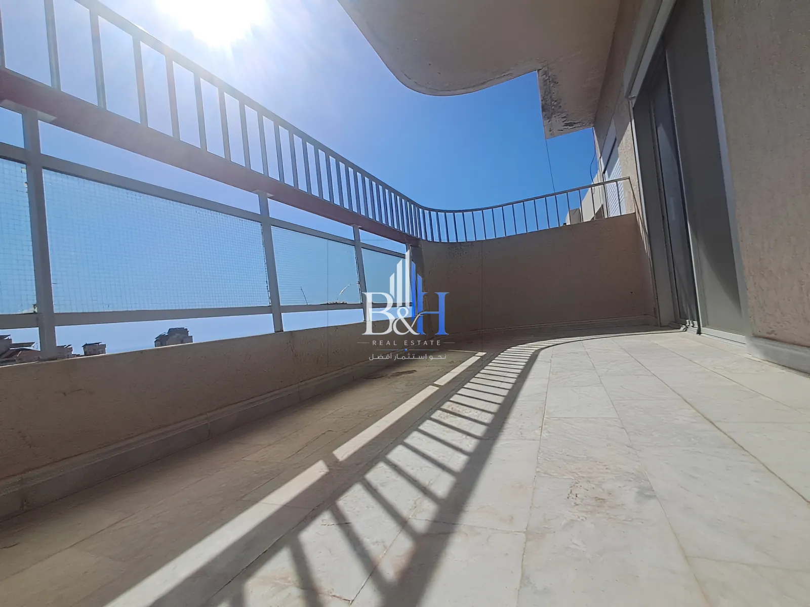 Apartment for sale in Dawhet aramoun, lebanon