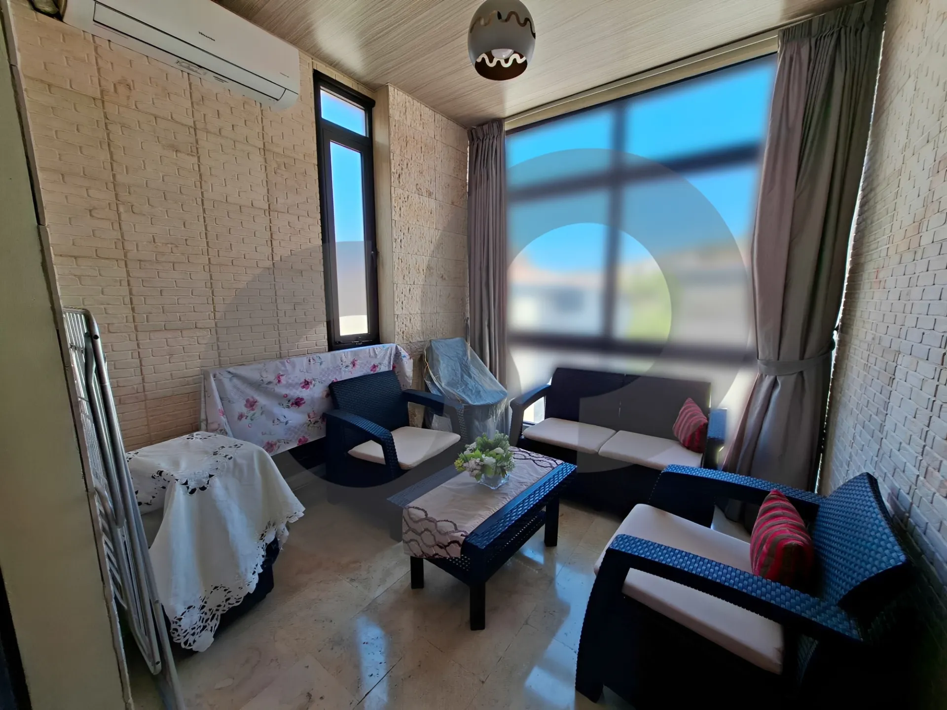 Building for Sale in Merdacheh