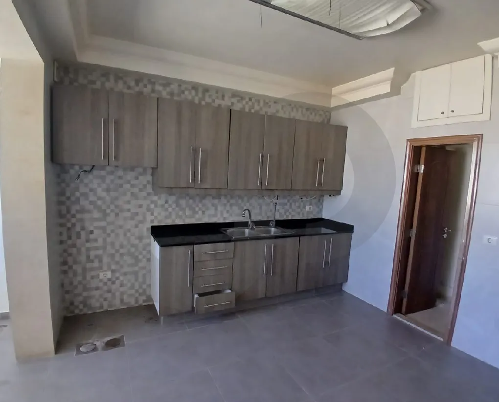 Building for Sale in Ras Al Naba'a