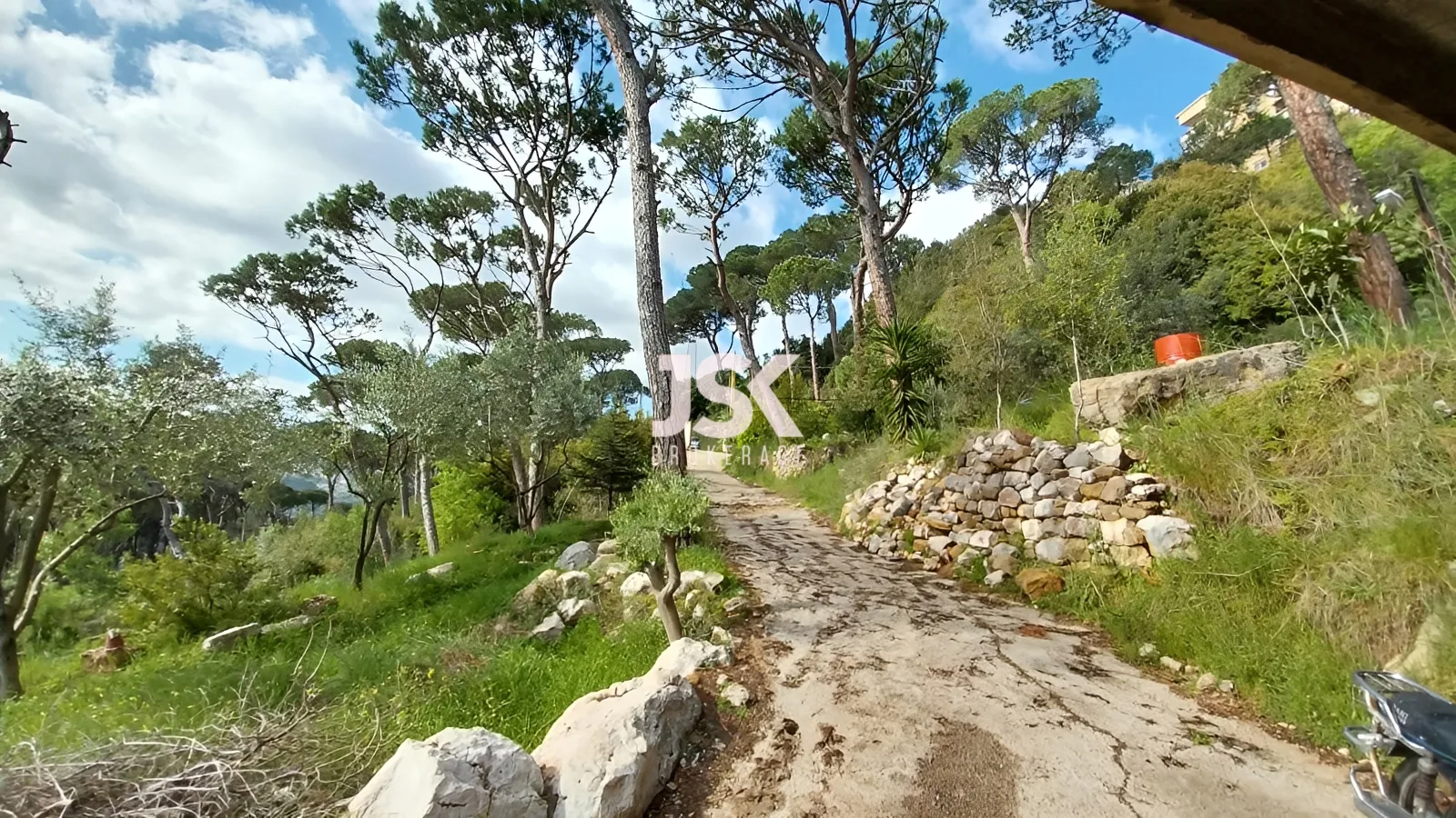 Villa for Sale in Beit Meri
