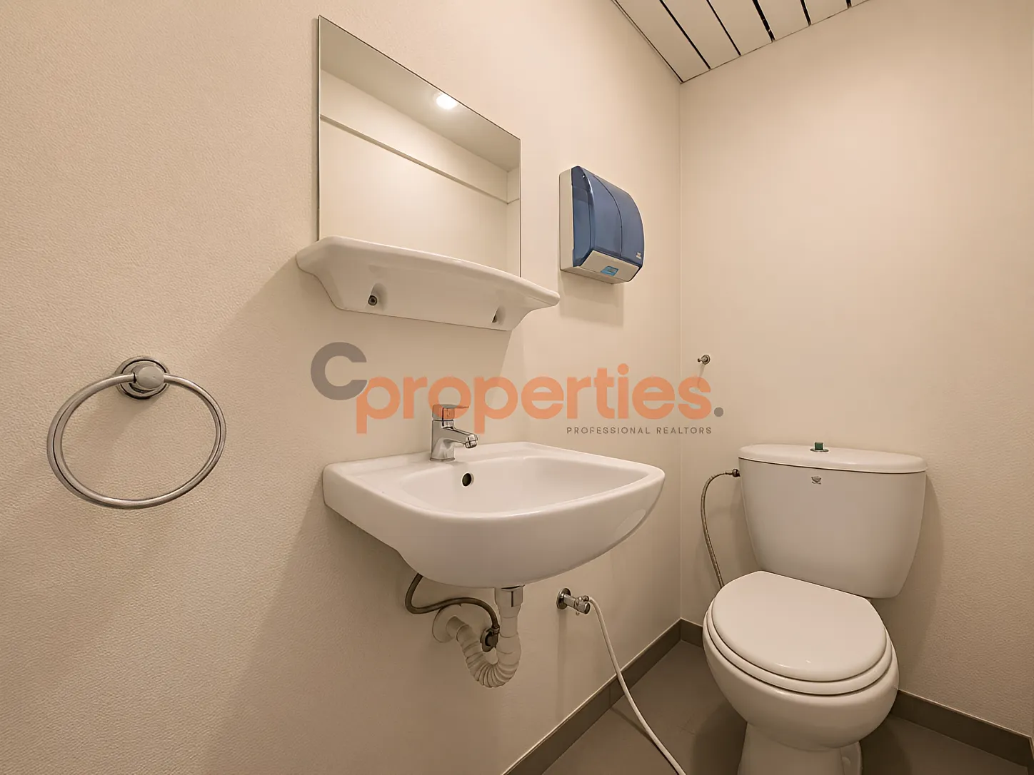 Office for rent in Hamra, Beirut, Lebanon