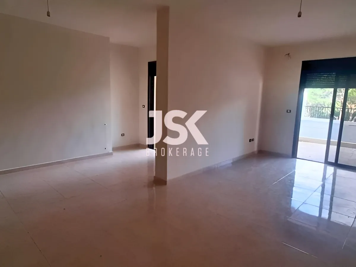 Apartment for Sale in Baabdat, Lebanon - 3 bed, 3 bath