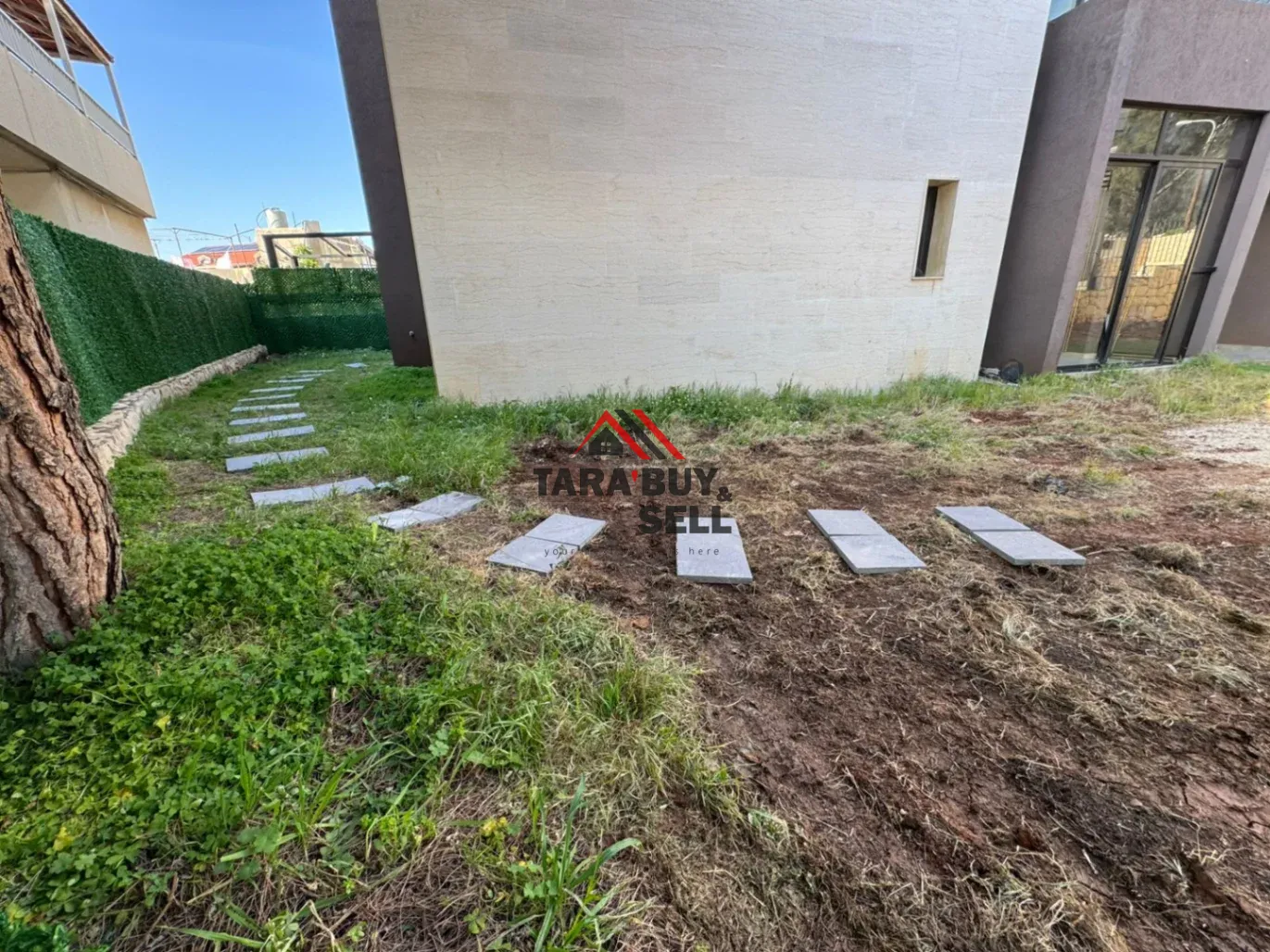 Apartment for sale in Bouar, Lebanon - 2 bed, 2 bath