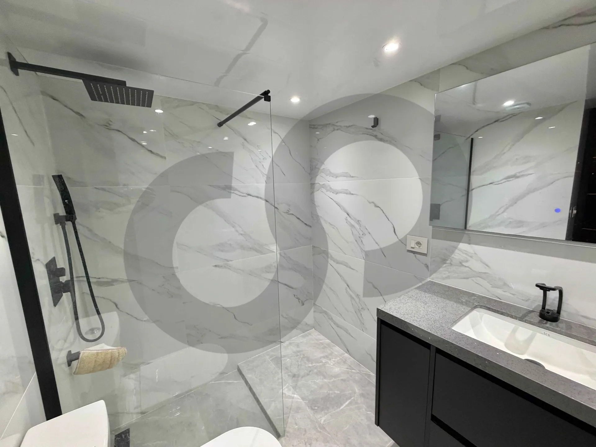 Apartment for Rent in Bsalim