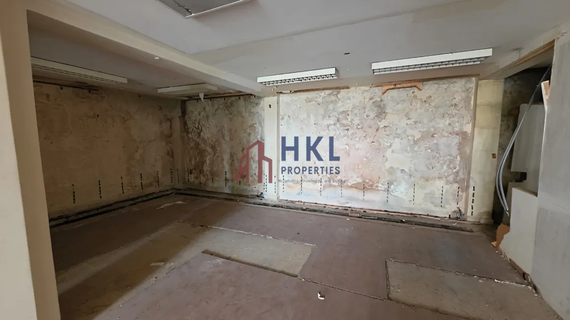 Shop for rent in Gemmayzeh