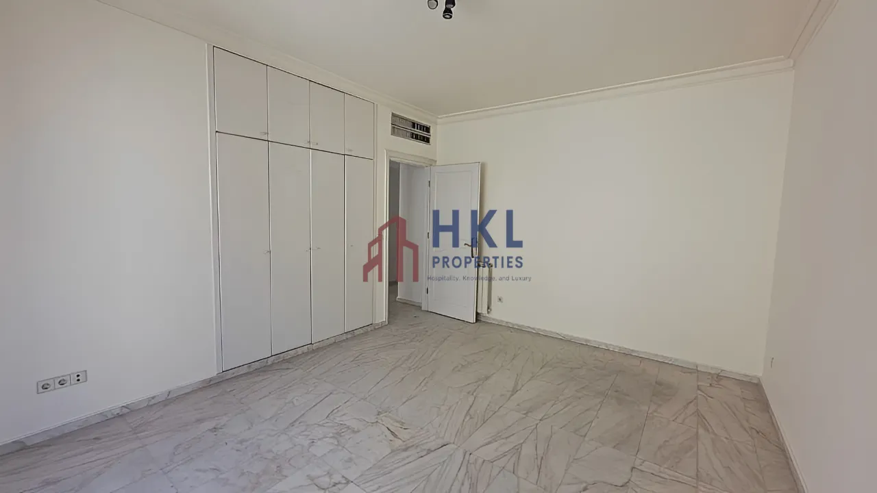 Apartment for rent in Hamra