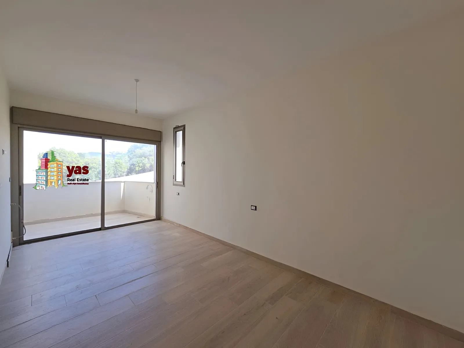 Apartment for Sale in Ajaltoun - 3 bed, 1 bath