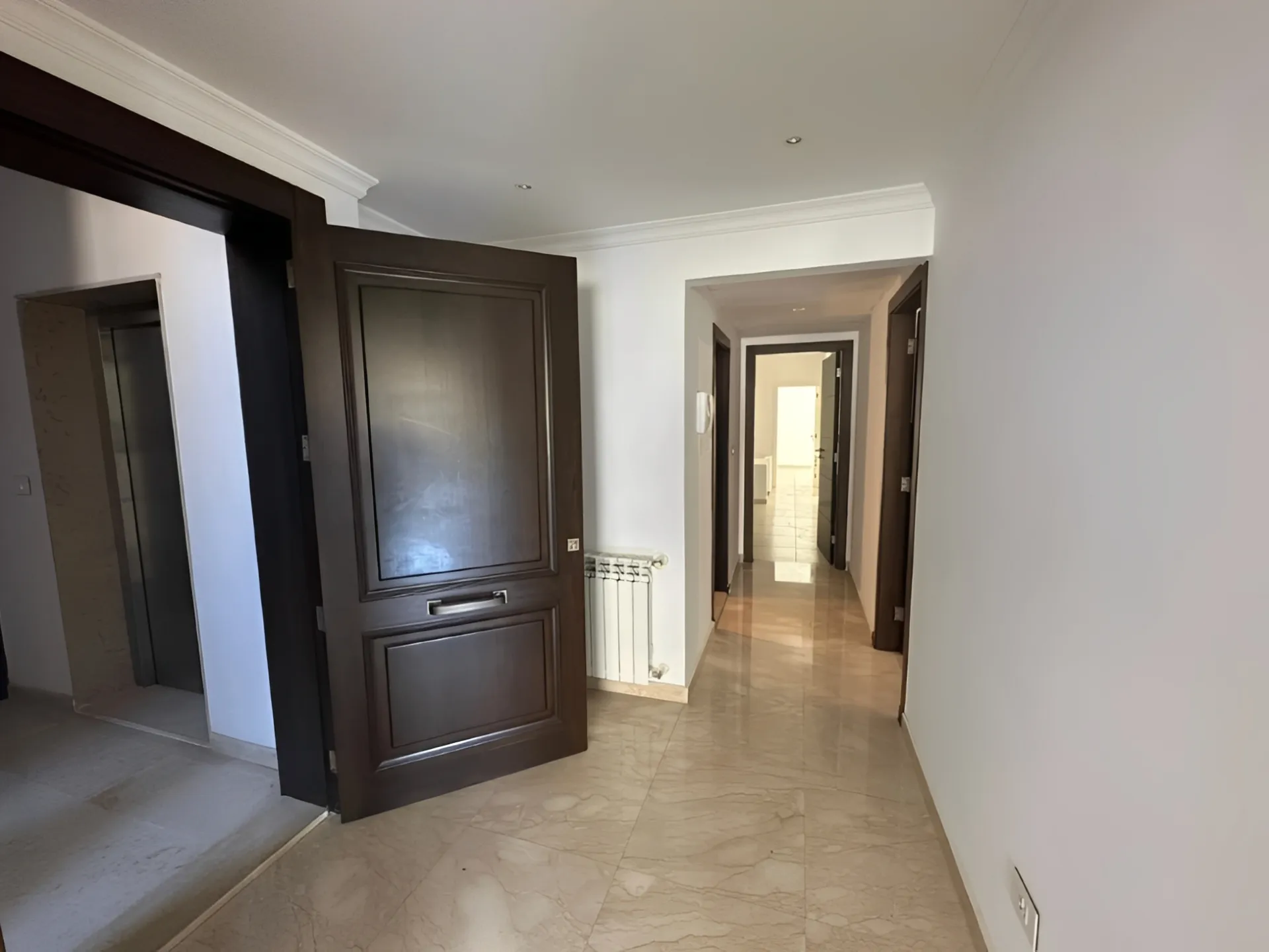 Apartment for Sale in Monteverde Main Street، Lebanon