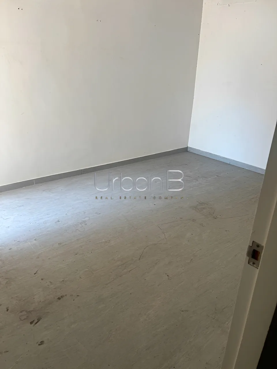 Office for rent in Achrafieh, beirut, lebanon